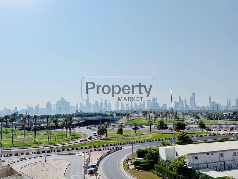 Prime Location | Terrace | Dubai Skyline View - Image 17