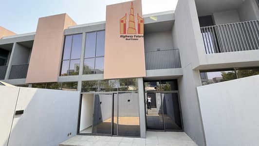 2 Bedroom Townhouse for Rent in Tilal City, Sharjah - IMG_4145. jpeg 2 Bedroom Townhouse for Rent in Tilal City, Sharjah - IMG_4145. jpeg