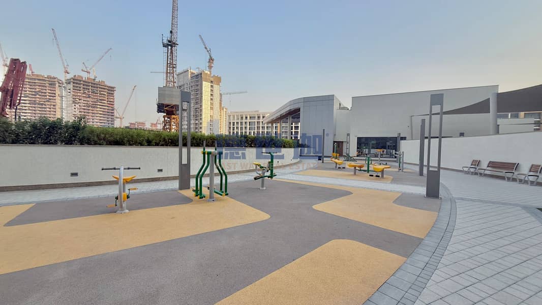 Stable ROI | High Floor | Store room - Image 15