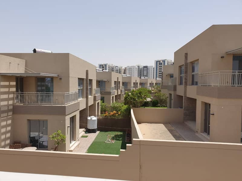 4BR  Villa @ AED 135,000 /- Free maintenance | Call now !