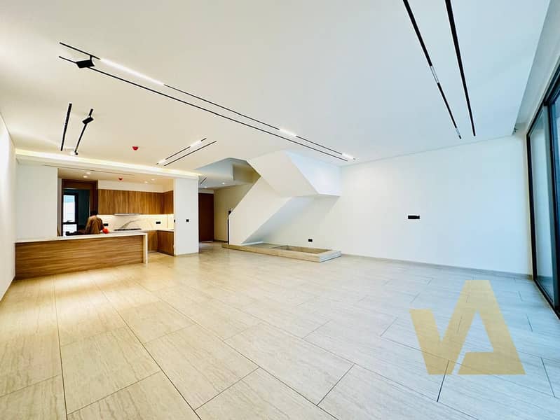 Luxurious Finish | Vacant | Private Pool - Image 1