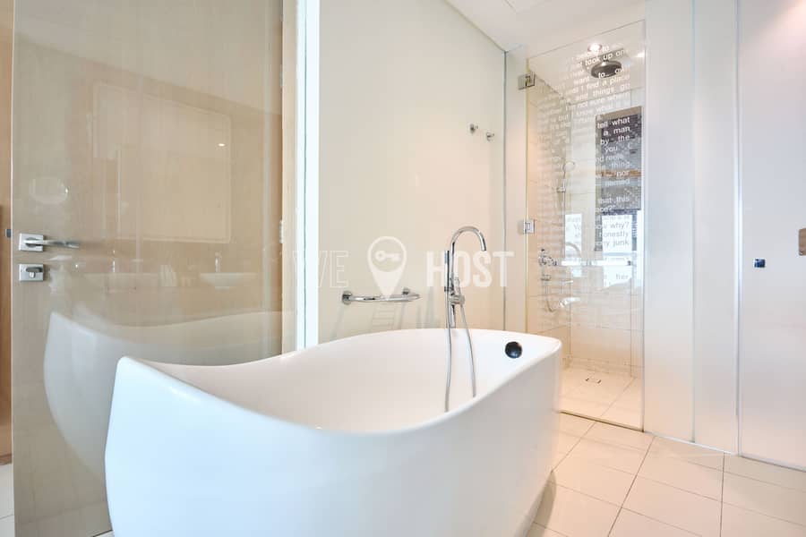 Burj Khalifa View | High-Floor | Upgraded 3Bed Apt - Image 15