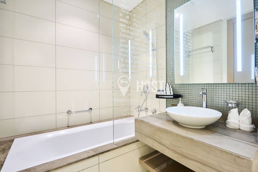 Burj Khalifa View | High-Floor | Upgraded 3Bed Apt - Image 18