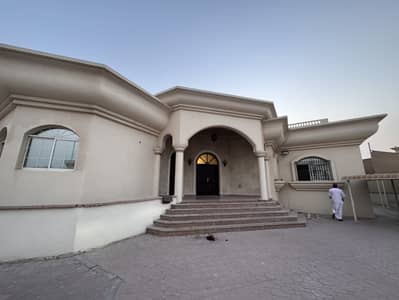 6 habitaciones Villa para en Venta en Muwafjah, Sharjah - IMG_4315. jpeg 6 habitaciones Villa para en Venta en Muwafjah, Sharjah - IMG_4315. jpeg