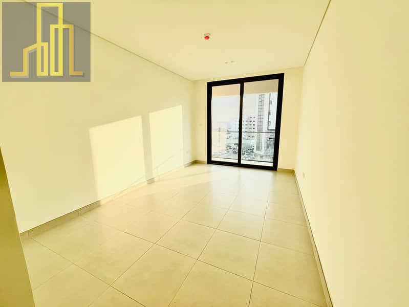 NO COMMISSION | NO DIPOSSIT | 12 CHEQUES PAYMENT | PARKING WITH WADROBES JUST 74,999