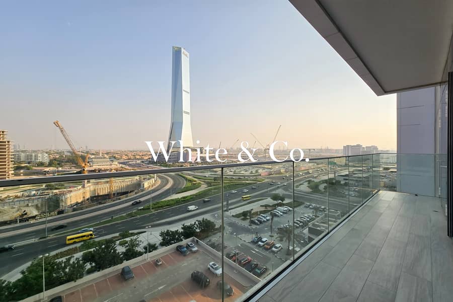 Uptown View |Upgraded| Vacant On Transfer Uptown View |Upgraded| Vacant On Transfer