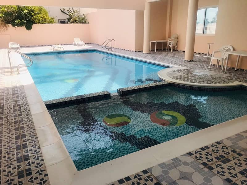nice 5 bedroom villa for rent in jumeirah 3
