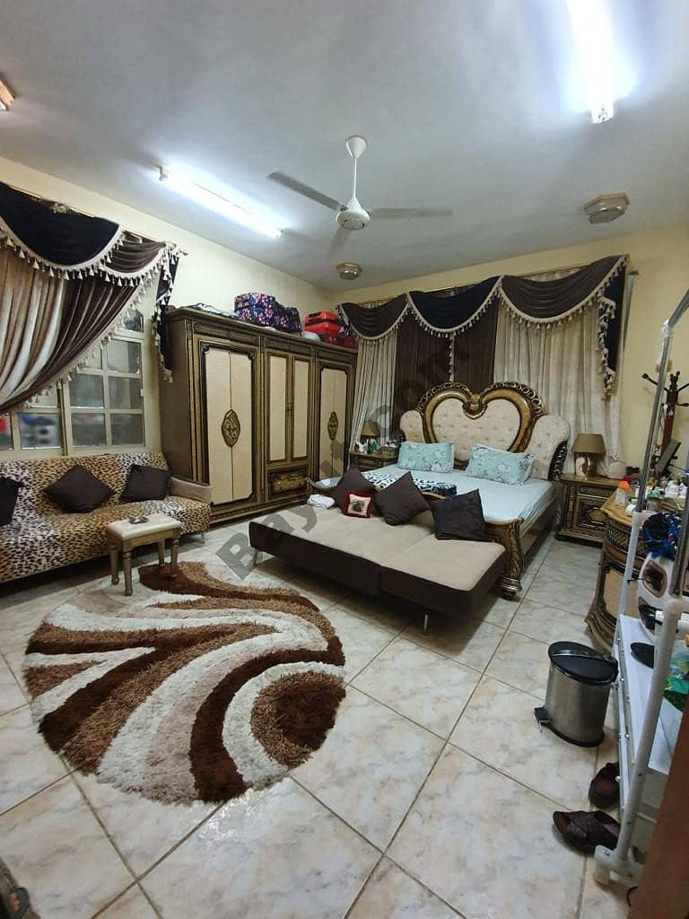Villa for sale with electricity, air conditioners and furniture at a snapshot price