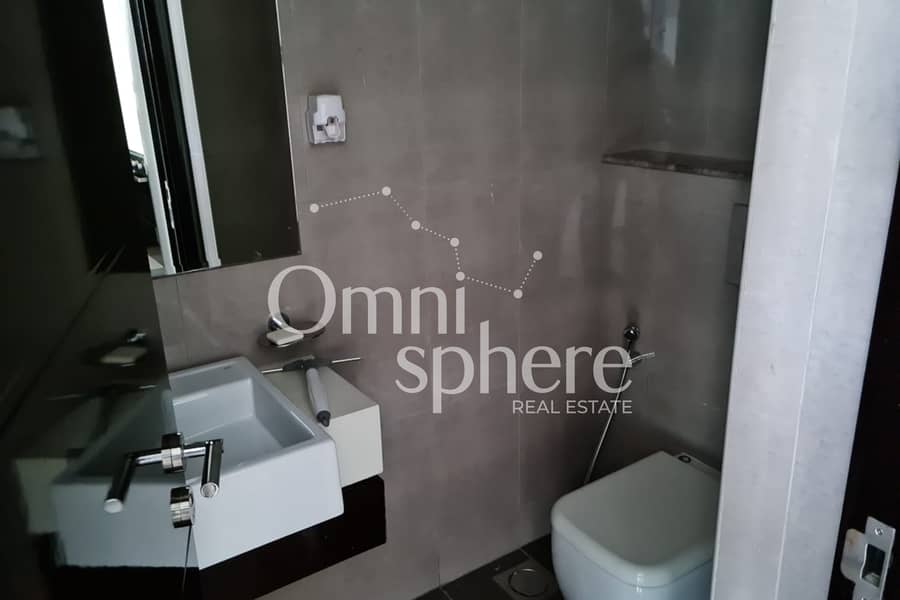 Vacant | Prime Location | High Floor - Image 9