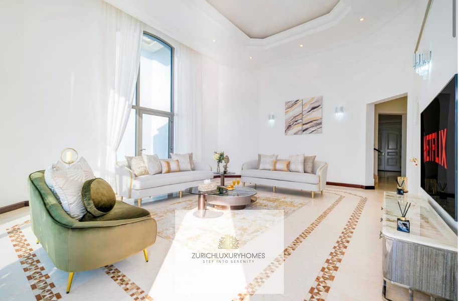 Water Front/4BR +Maidsroom/ Private pool/ Private beach