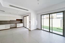 Large Layout | 3 Bed | Landscaped & Vacant