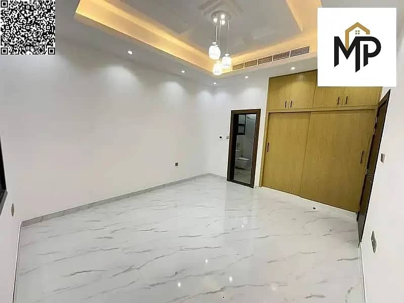 12 batch_803074745-1066x800. jpg