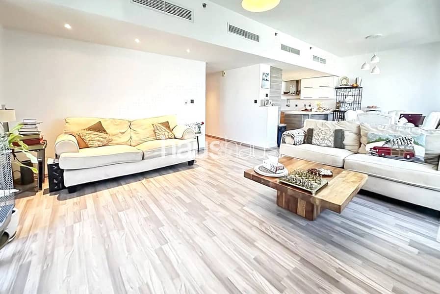 Fully Upgraded | Vacant Soon | Stunning Views Fully Upgraded | Vacant Soon | Stunning Views