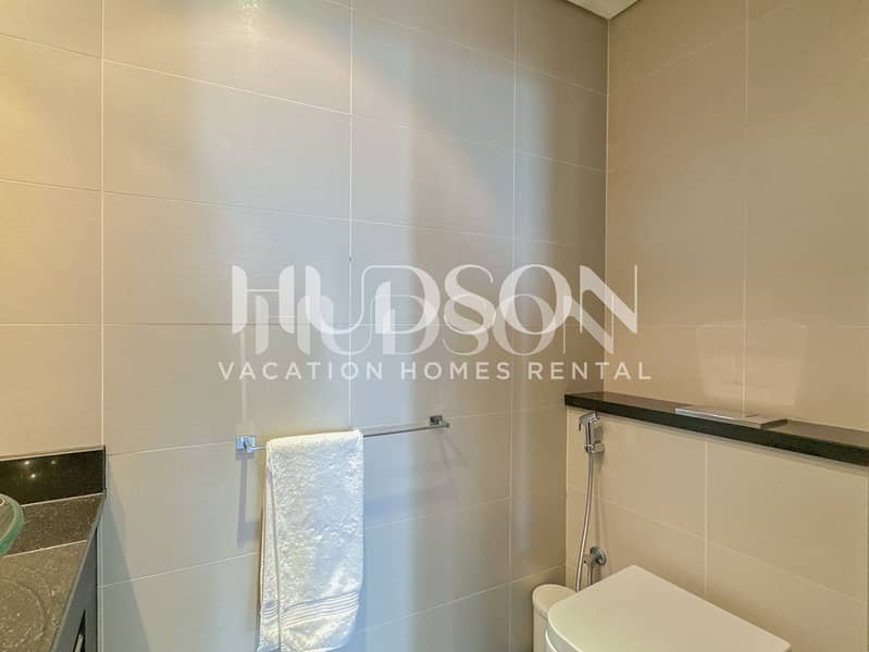 Cozy Marina Escape with Sea view - Image 12