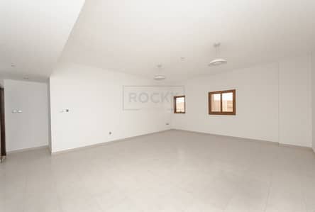 2 Bedroom Apartment for Rent in Umm Suqeim, Dubai - Wonderful View! 2 B/R with Balcony Apt Near Jumeirah Beach Road | Umm Suqeim 2 2 Bedroom Apartment for Rent in Umm Suqeim, Dubai - Wonderful View! 2 B/R with Balcony Apt Near Jumeirah Beach Road | Umm Suqeim 2