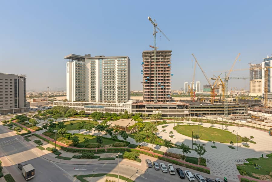 Opal by Danube | Designer 1BR | Private Jacuzzi - Image 18