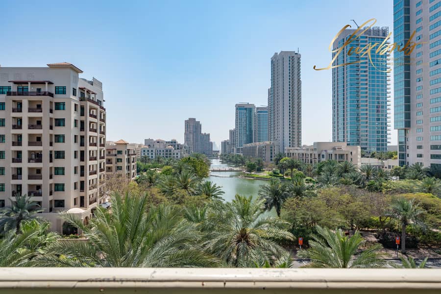 Lake View I Furnished I Bills Included - Image 37