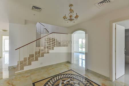 New Listing | Type 8 | Tenanted | Near to Park New Listing | Type 8 | Tenanted | Near to Park