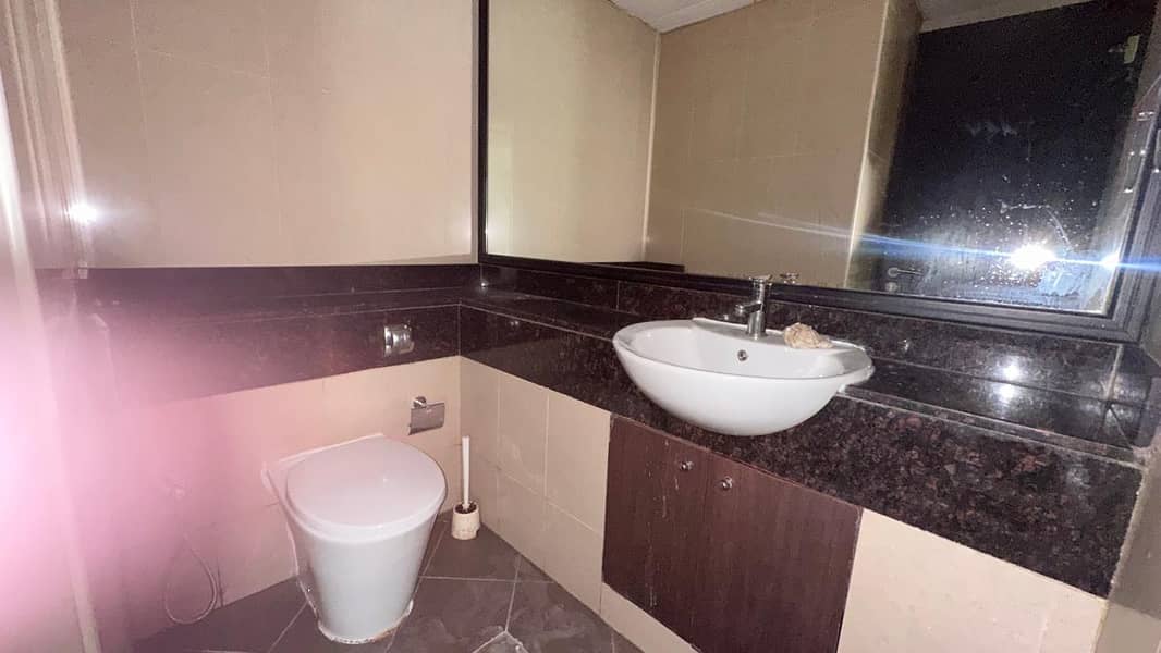 3 BEDROOM+MAID ROOM / BALCONY / VACANT NOW - Image 19