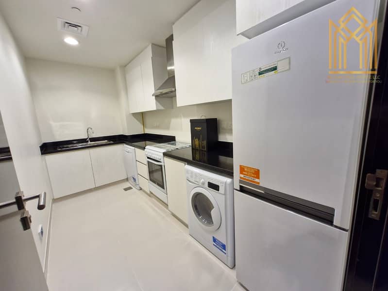 5 Kitchen2. jpg