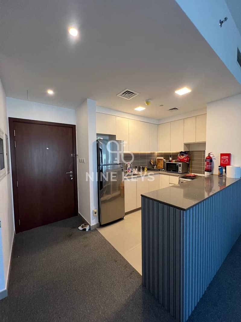 Fully Furnished | Modern Comfort | Vibrant Community Living