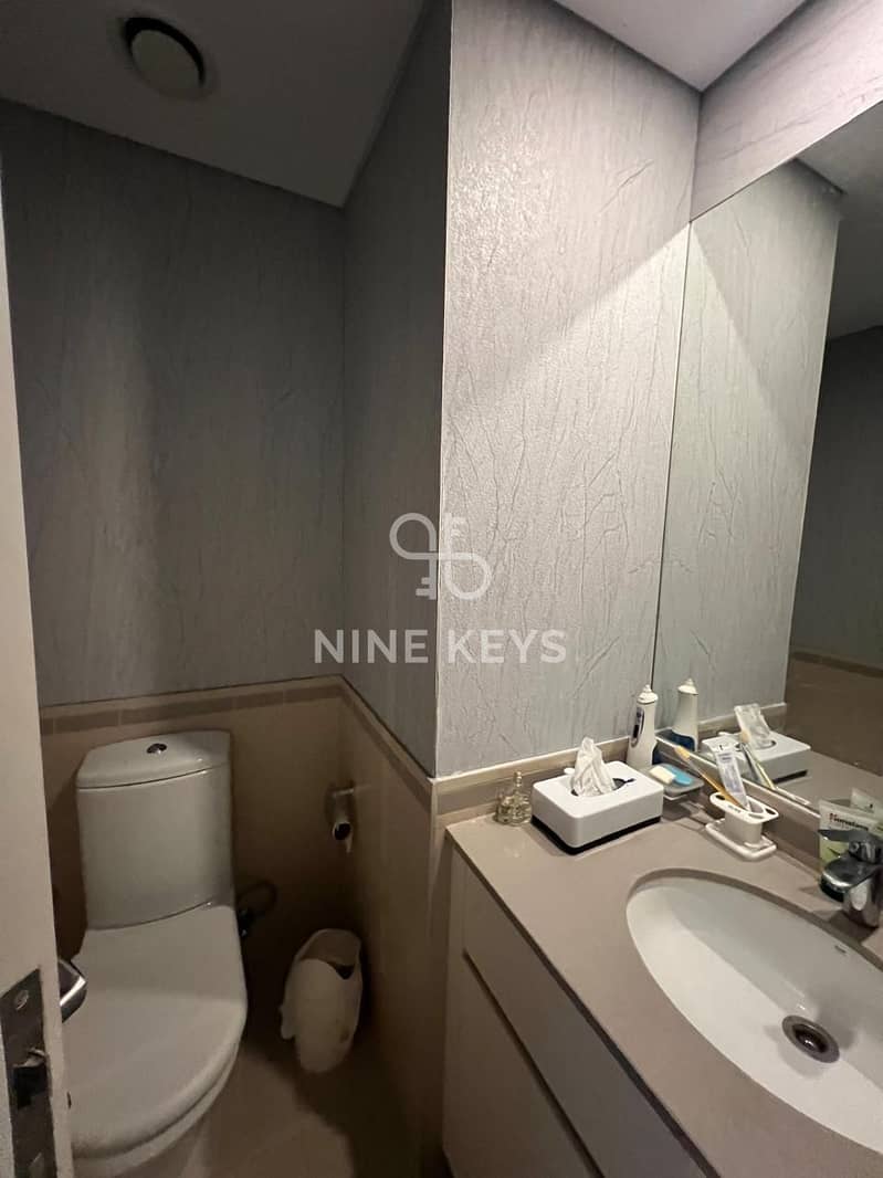 Fully Furnished | Modern Comfort | Vibrant Community Living - Image 10