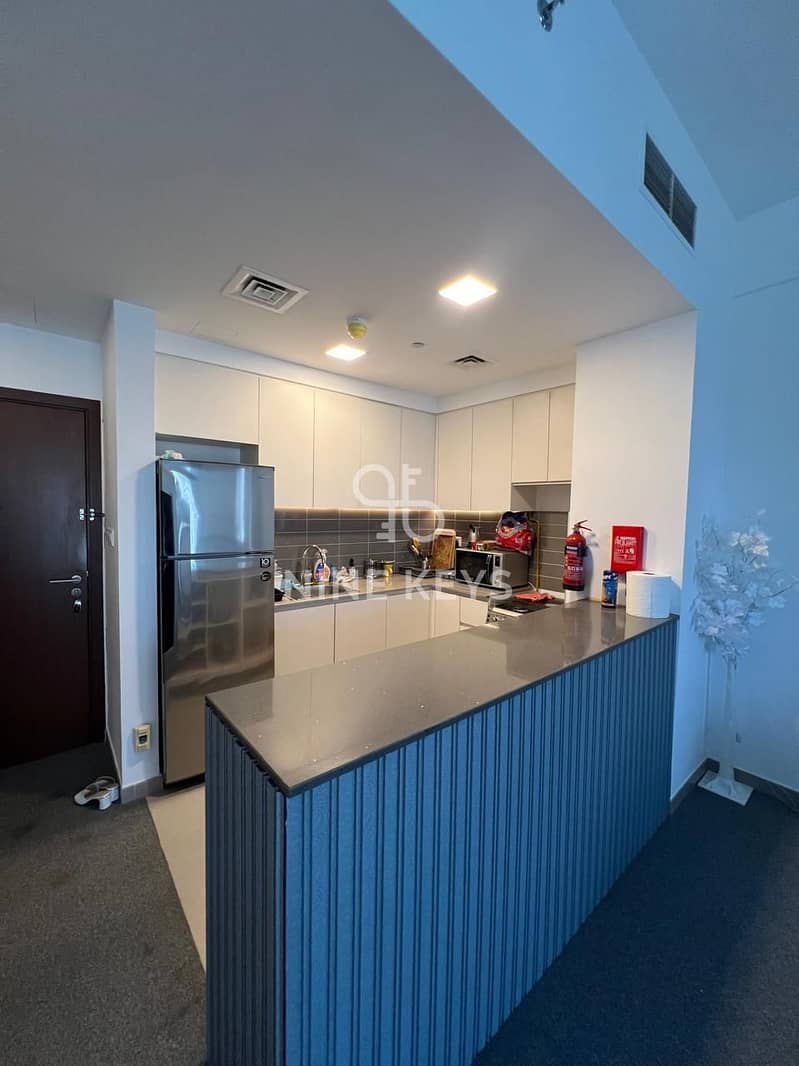 Fully Furnished | Modern Comfort | Vibrant Community Living - Image 18