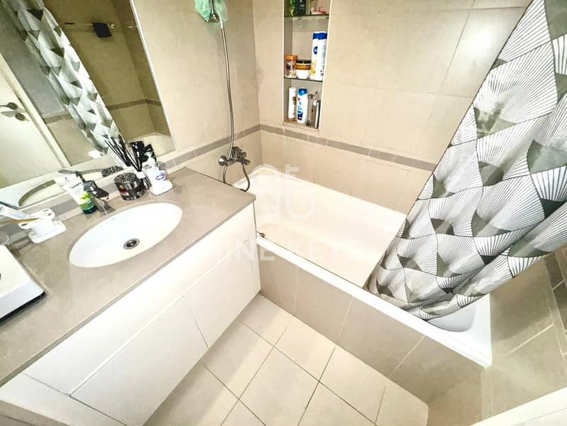 Fully Furnished | Modern Comfort | Vibrant Community Living - Image 22