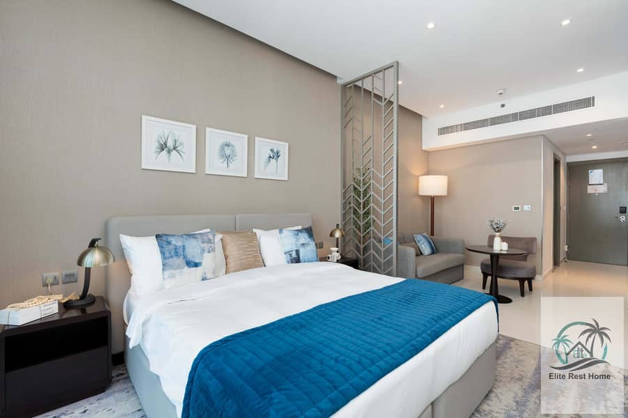 Winter Deal | Canal & Pool View | Near Dubai Mall - Image 9