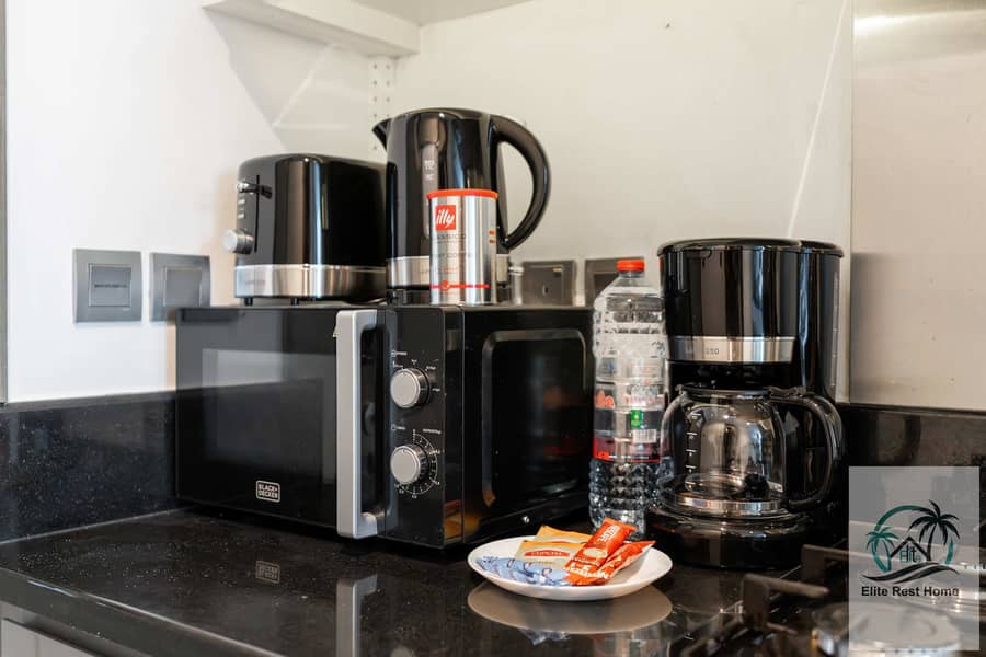 Winter Deal | Canal & Pool View | Near Dubai Mall - Image 16