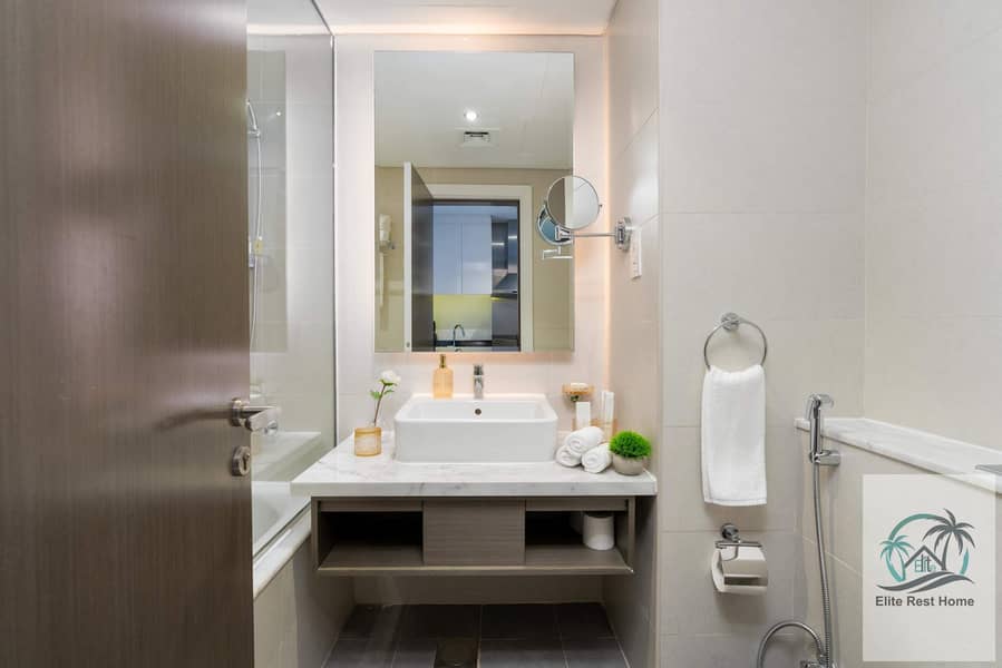 Winter Deal | Canal & Pool View | Near Dubai Mall - Image 17