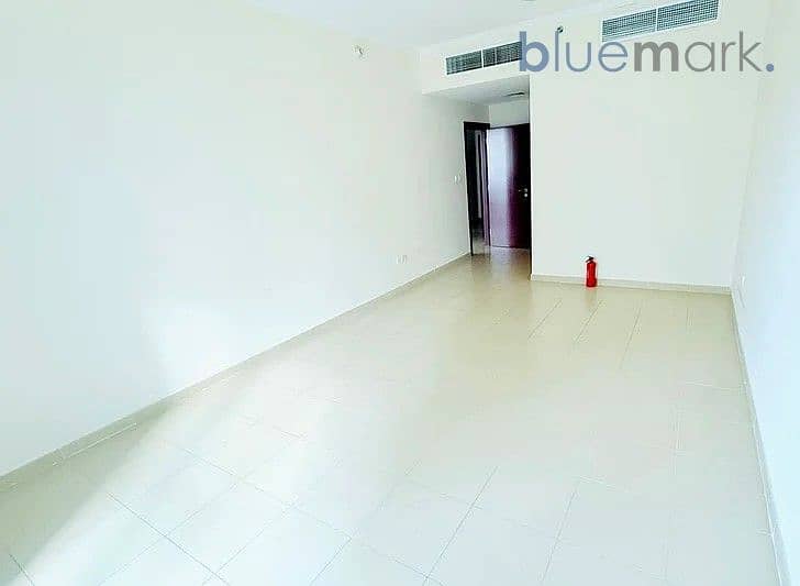 4 WhatsApp Image 2025-11-04 at 20.06. 31_75c7ed4a. jpg