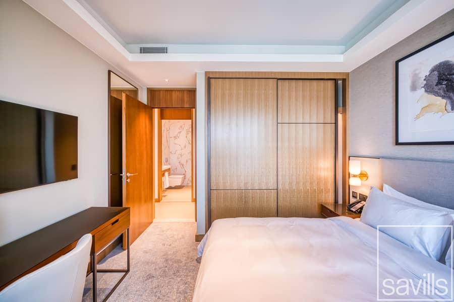 High Floor | Vacant | Burj Khalifa view - Image 15