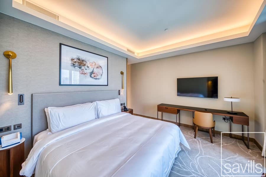 High Floor | Vacant | Burj Khalifa view - Image 18