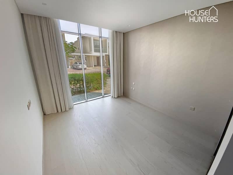 Bel Air Modern Retreat | 5BR | DAMAC Hills - Image 12