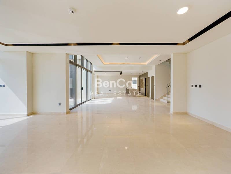 Lowest price 5BR | Biggest Plot | Vacant