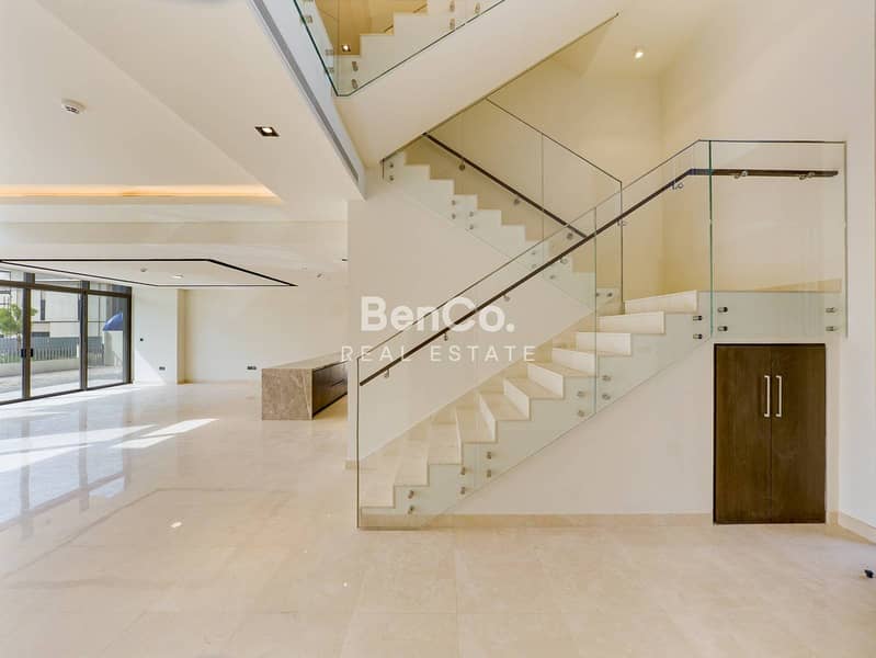 Lowest price 5BR | Biggest Plot | Vacant