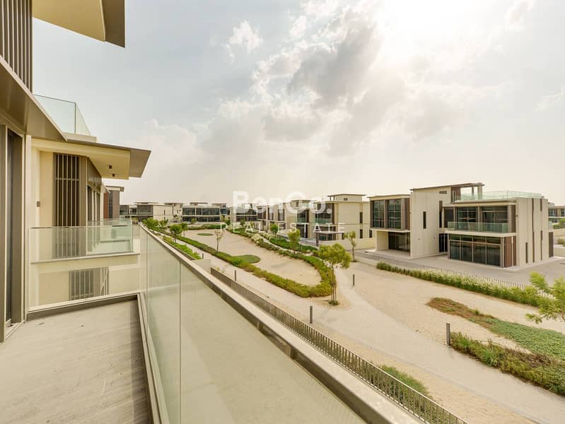 Lowest price 5BR | Biggest Plot | Vacant - Image 26