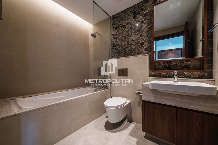 Vacant | Large Layout | Brand New - Image 11