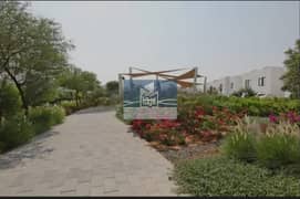 VACANT /BIG GARDEN/AMAZING LOCATION