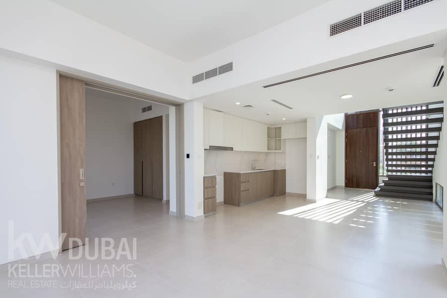 Near Park | Walk to Community Centre | Aston Style