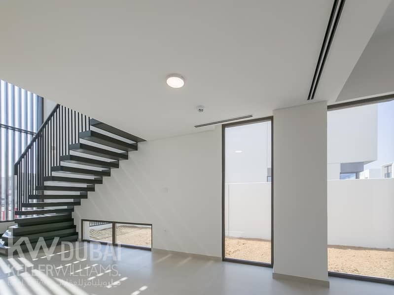 Near Park | Walk to Community Centre | Aston Style - Image 6