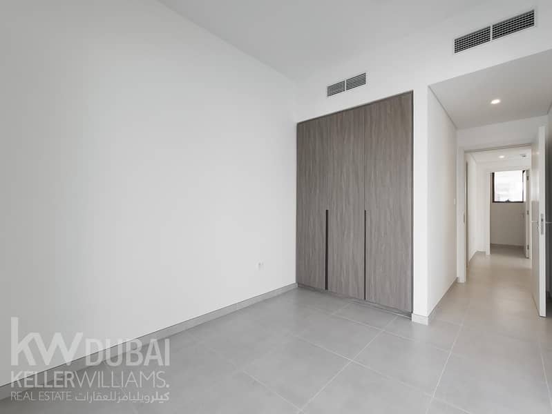 Near Park | Walk to Community Centre | Aston Style