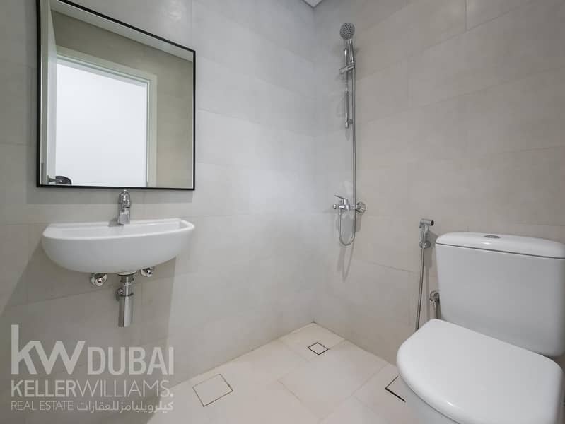 Near Park | Walk to Community Centre | Aston Style - Image 14