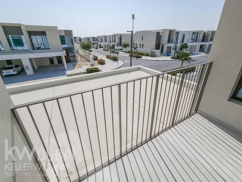 Near Park | Walk to Community Centre | Aston Style - Image 11