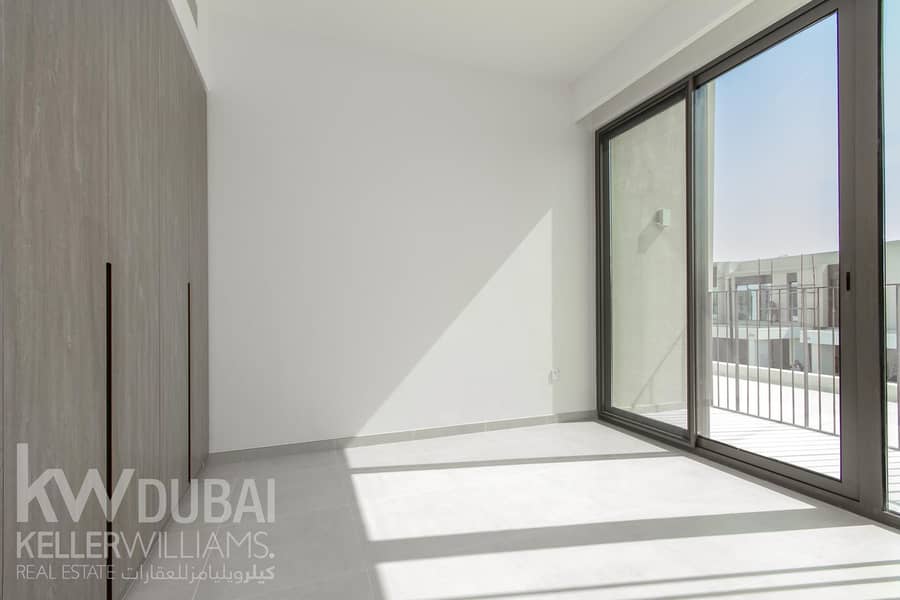 Near Park | Walk to Community Centre | Aston Style - Image 33