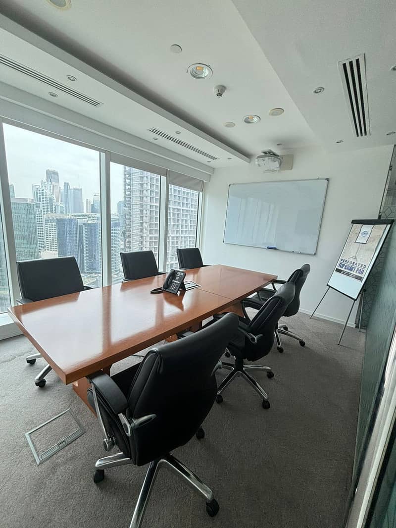 9 Royal Meeting room. jpg