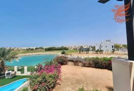 فیلا في قرية الحمراء 4 غرف 275000 درهم - 13291545