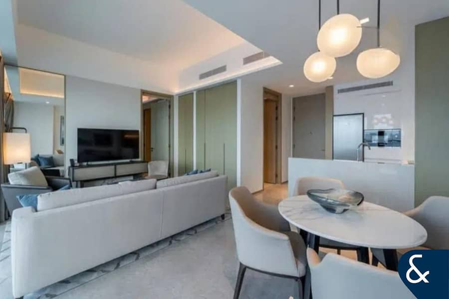 One Bedroom | Burj + Sea View | Furnished - Image 7