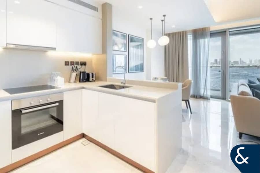 One Bedroom | Burj + Sea View | Furnished - Image 9